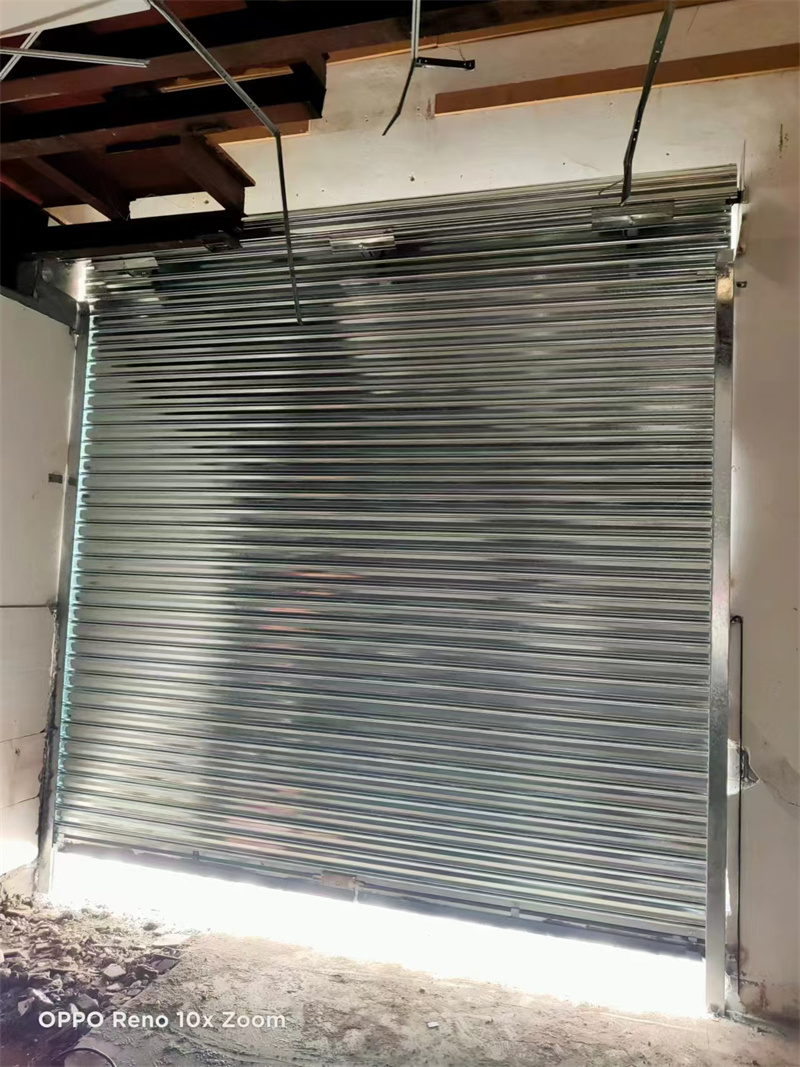 鍍鋅手（shǒu）拉閘