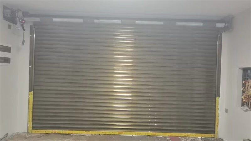 雙層鋁合金卷閘（zhá）門 (7)