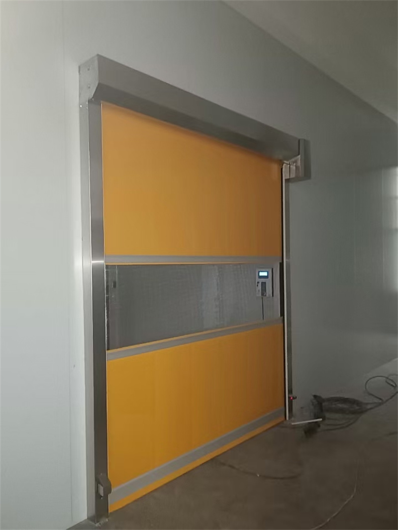 快速門安裝現場 (4)